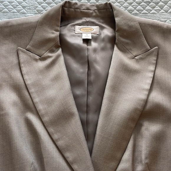 Talbots grey blazer - Picture 2 of 9